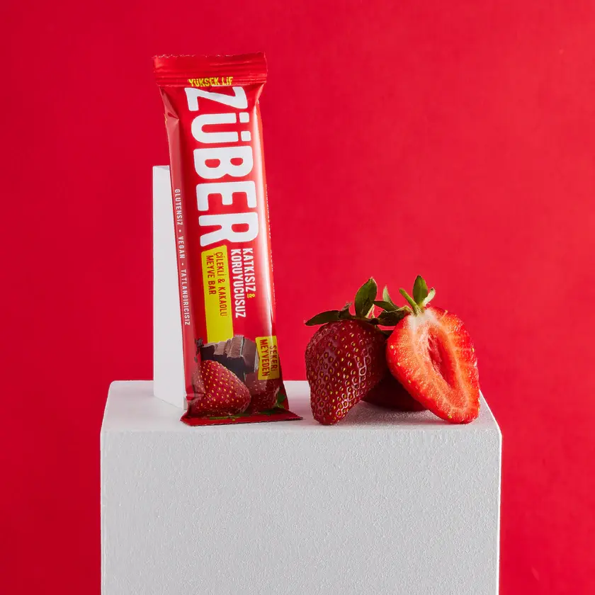 ZÜBER ÇİLEKLİ KAKAOLU MEYVE BAR 40 GR