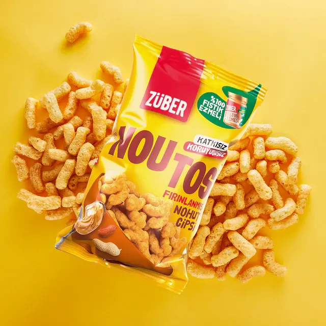 ZÜBER NOUTOS FISTIK EZMELİ NOHUT CİPSİ 55 GR